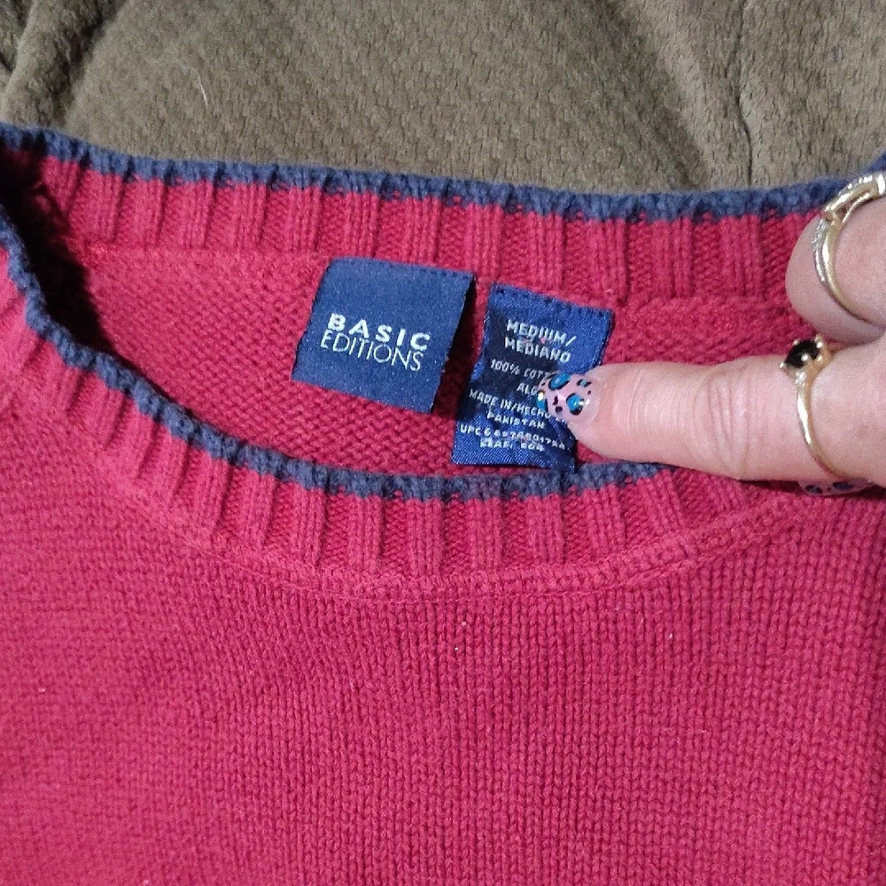 Basic Editions Raspberry Knit Sweater - Picture 2 of 2